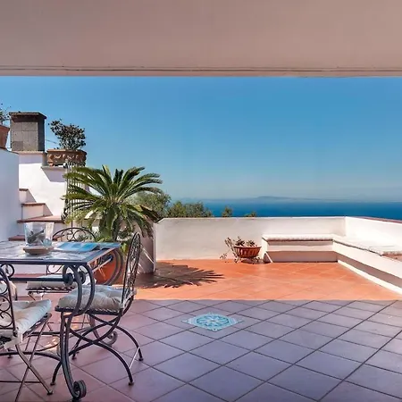 Willa Vesuvio Terrace - Stunning Sea View Termini